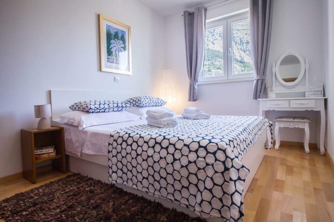 Apartment Marinovic マカルスカ エクステリア 写真